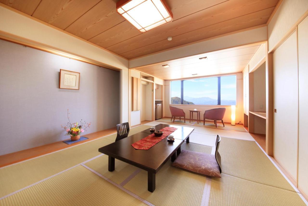 Tsubakino